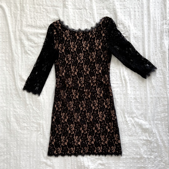 Babaton Long Sleeve Lace Dress - Picture 1 of 3